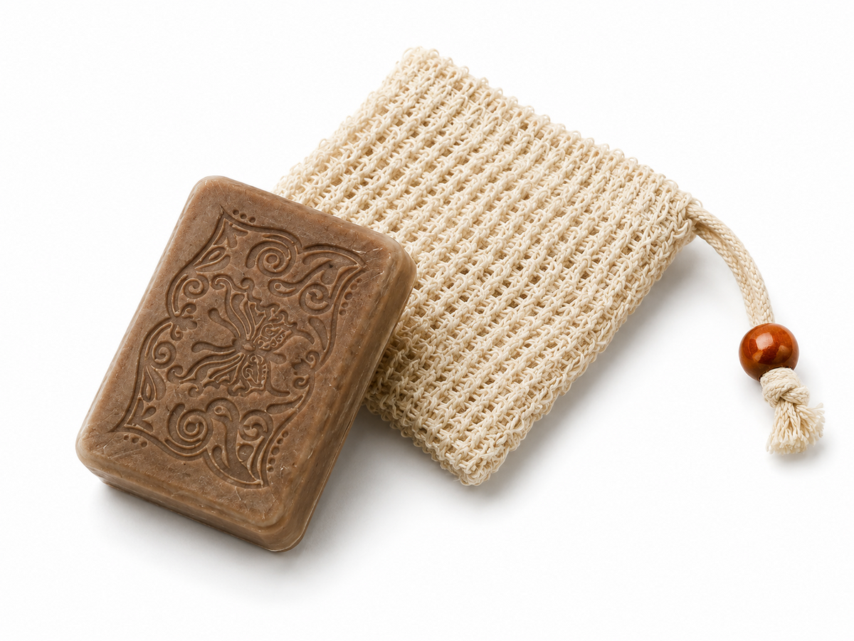 BONVIE Turmeric Soap with Exfoliating Bag
